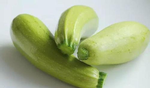 白瓜晚上怎么吃最好,最佳食用时间与方式揭秘