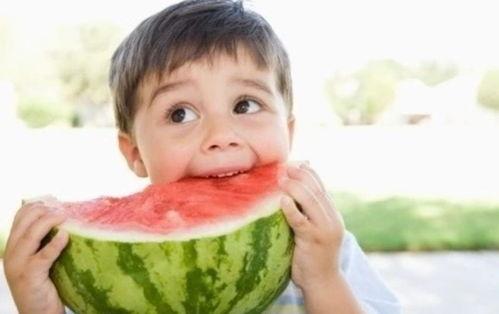 带你吃瓜老乡孩子小名,带你领略“吃瓜老乡”孩子的纯真世界